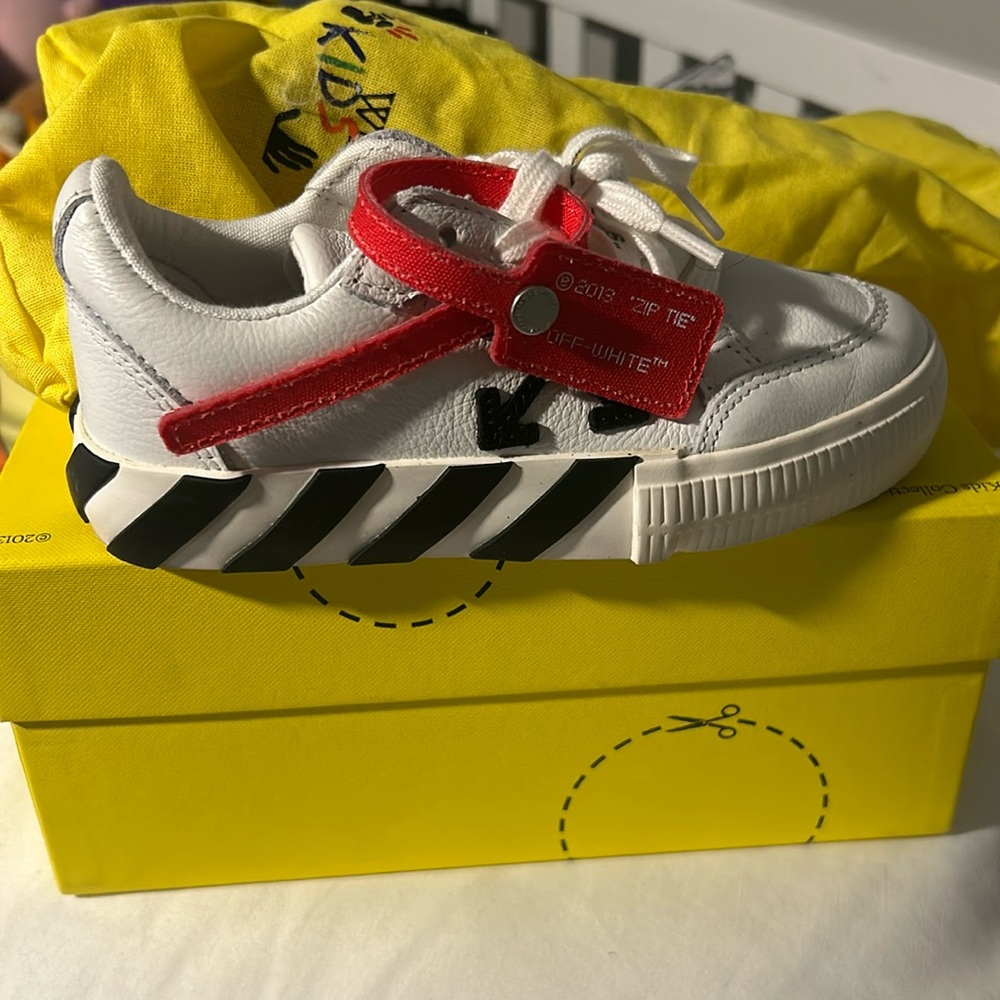 Off white kids sneakers
